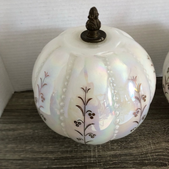 Vtg Pearlescent Globe Light Shades - Picture 4 of 16